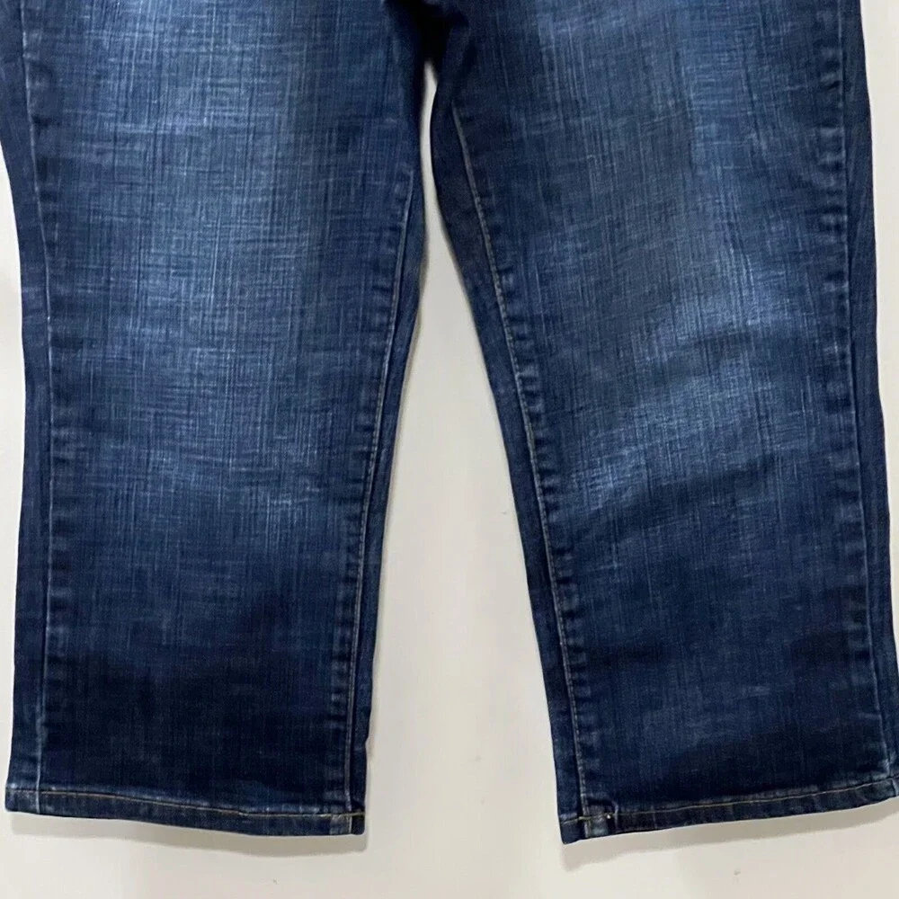 Old Navy Womens Maternity Blue Denim Capri Pants Stretch Low Rise Size Medium - Picture 4 of 11